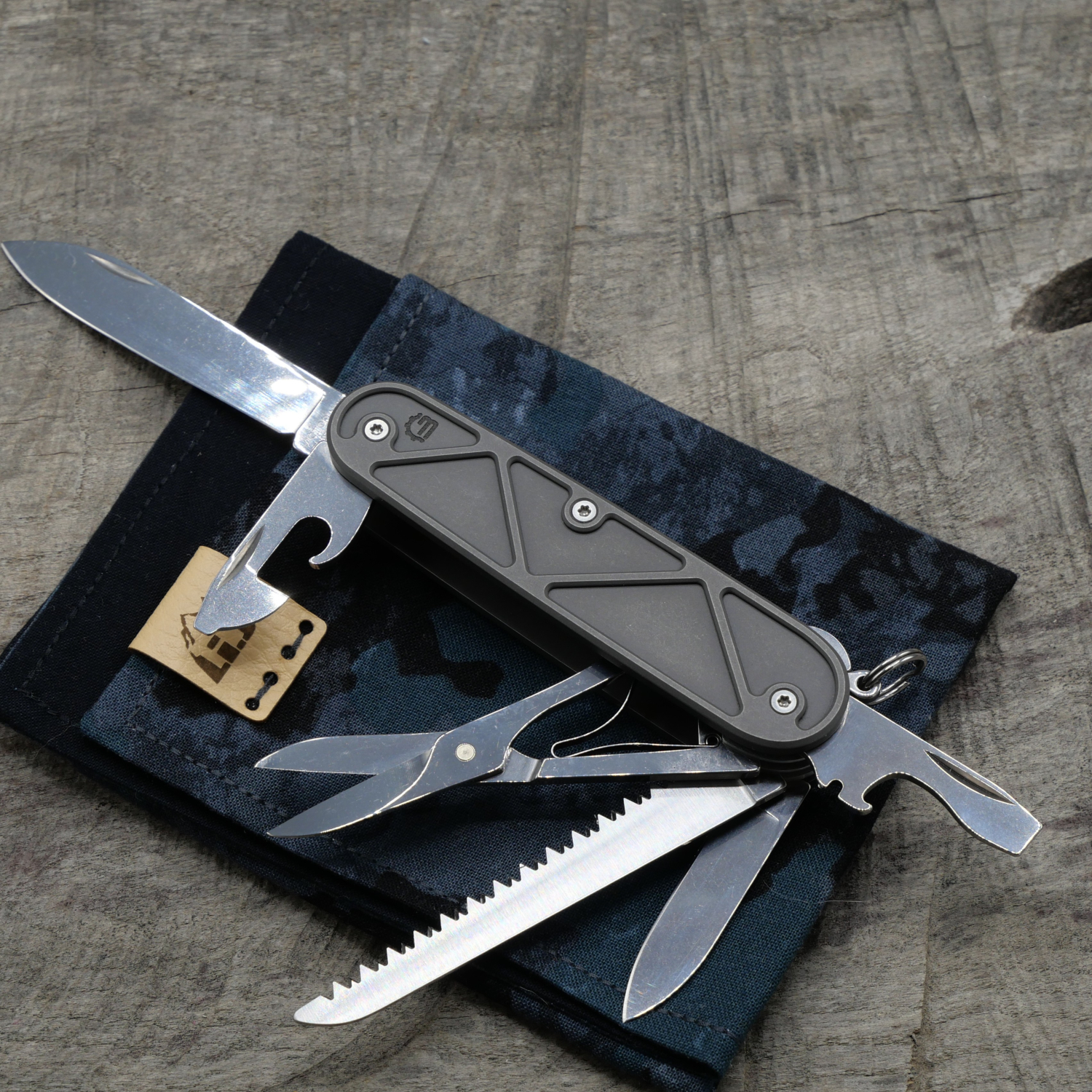 TITAN - TRIANGLE  91mm geschraubt - dark wash - HUNTSMAN - Titan Grade 5  (Ti 6AI 4V)